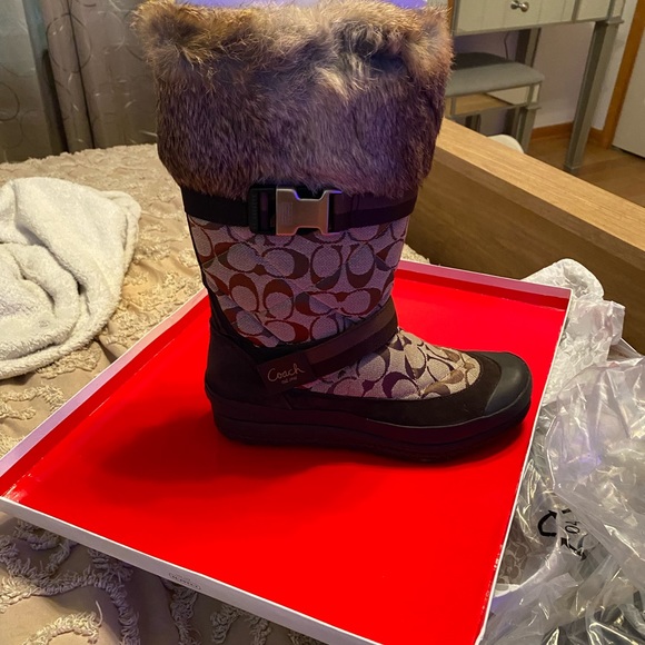 Coach Mariette Brown Monogram Boots Item #033570